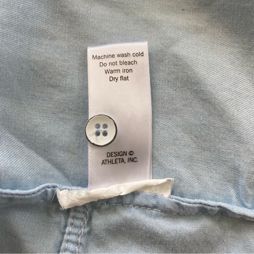 Athleta Button Up - Picture 7 of 7